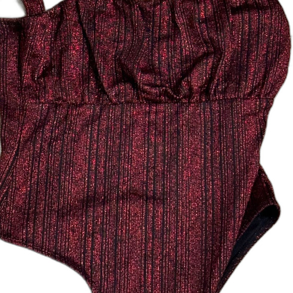 And Now This Metallic Sleeveless Bodysuit black/deep red size XS - Picture 9 of 11